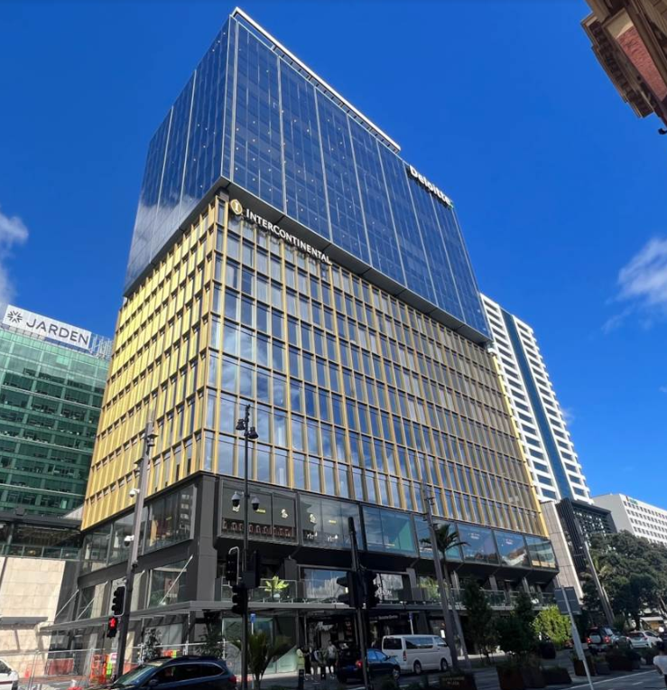 1 Queen St